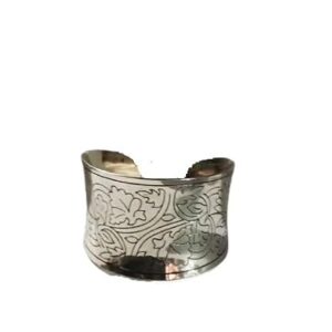 Brass Cuff Bracelet Silver Antiqque with Floral Etched Design For Girls Woman Fancy Jewellery Free Size